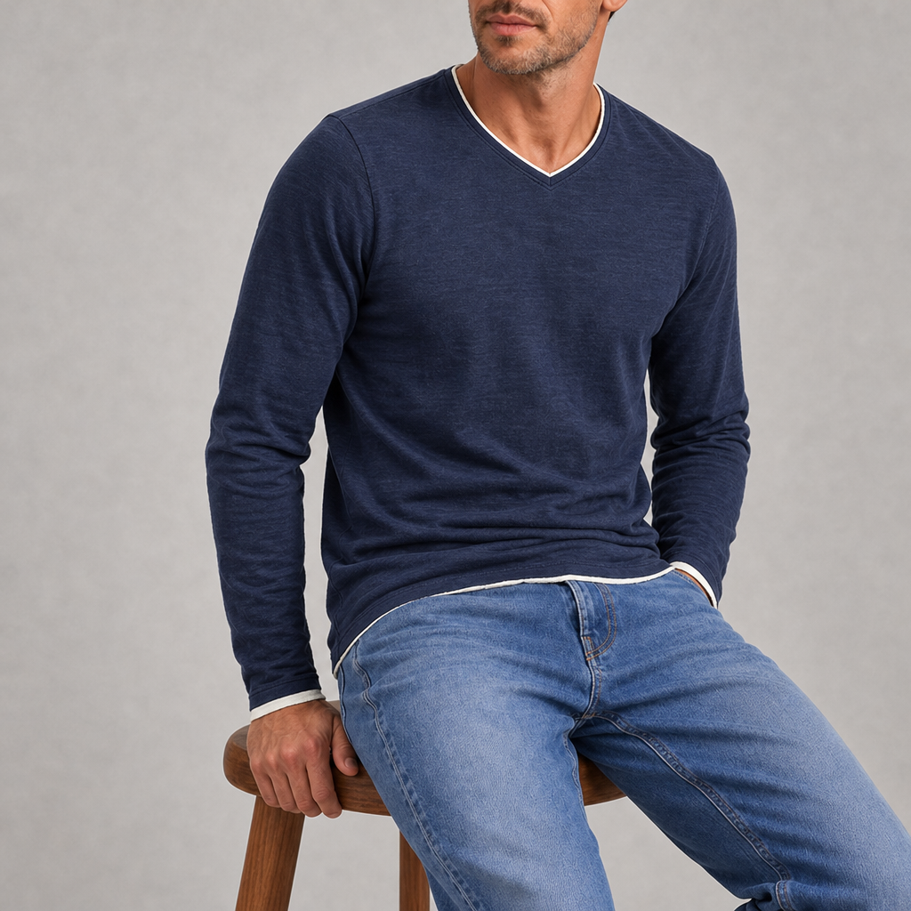 Chania Contrast Trim V-Neck Tee in Navy Blue