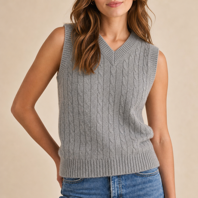 Monreale Cable Knit Wool Vest in Gray